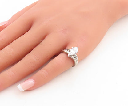 925 Sterling Silver Vintage Ring Minimalist Marquise & Round CZ  Sz 5  RG31232