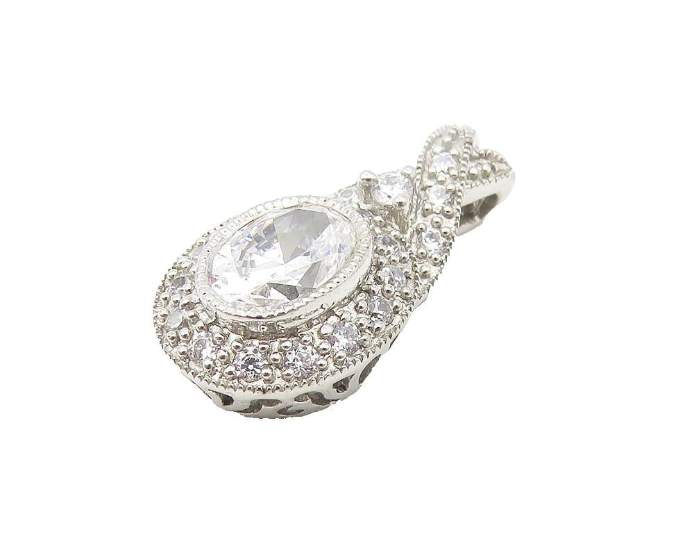 925 Sterling Silver  Vintage Sparkling Cubic Zirconia Oval Pendant  PT9151