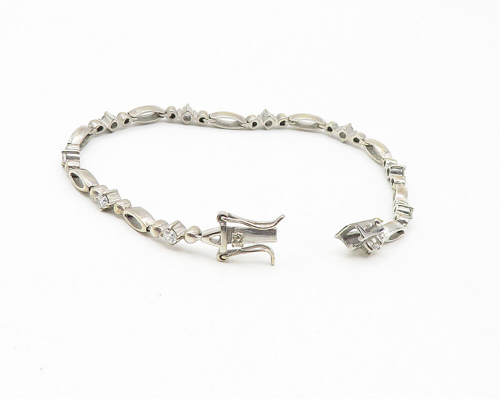 925 Sterling Silver  Vintage Petite Prong Set Topaz Chain Bracelet  BT4542