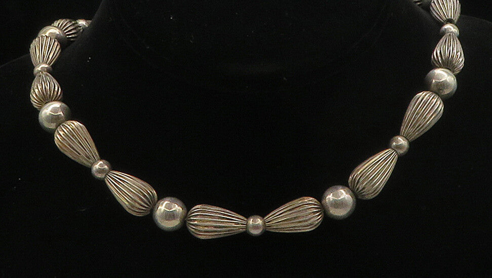 925 Sterling Silver  Vintage  Dark Tone Fluted Bead Chain Necklace  NE2530