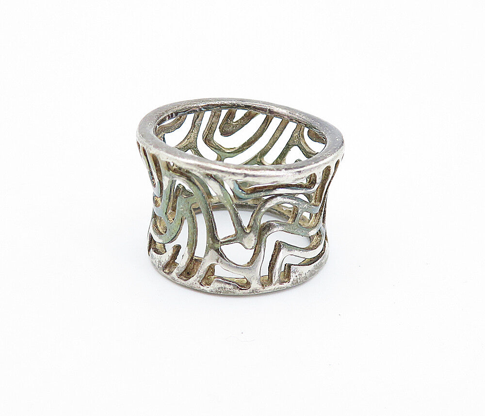 925 Sterling Silver  Vintage Dark Tone Cutout Concave Band Ring Sz 7  RG7109