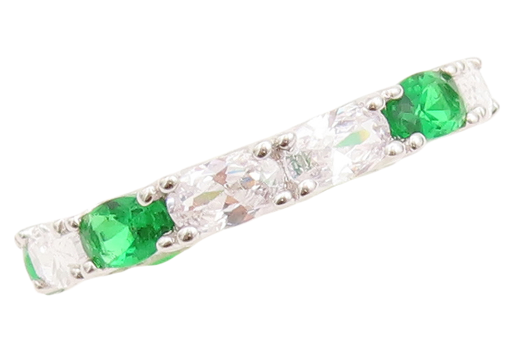 925 Sterling Silver Vintage Ring Oval Cut Peridot & CZ 360 Ring   Sz 7  RG29012