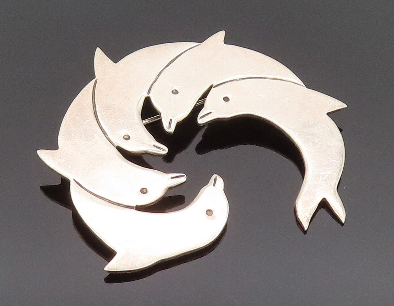 MEXICO 925 Silver  Vintage Minimalist Dolphin Family Brooch Pin  BP10137
