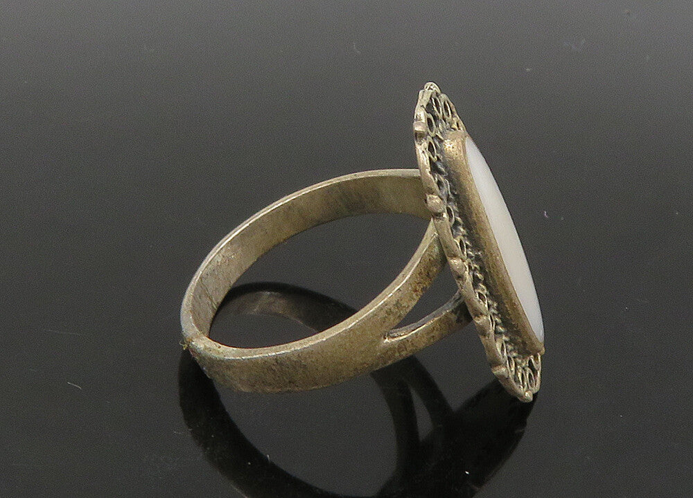 925 Sterling Silver  Vintage White Agate Swirl Trim Band Ring Sz 6  RG22272