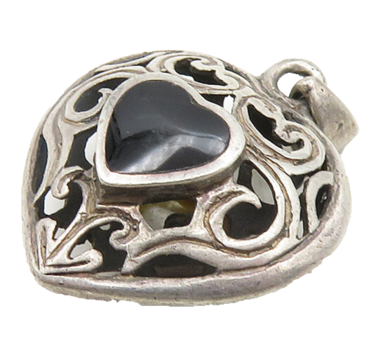 925 Silver  Vintage Black Onyx & Mother Of Pearl Love Heart Pendant  PT15132