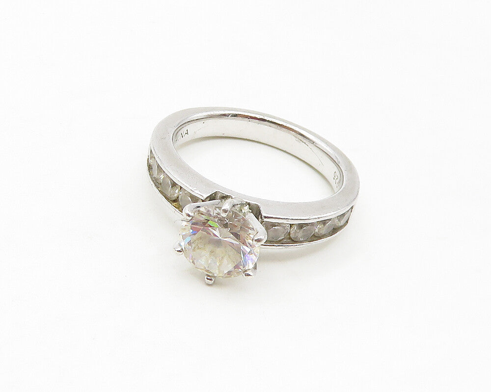 925 Sterling Silver  Cubic Zirconia Solitaire With Accents Ring Sz 6  RG17115