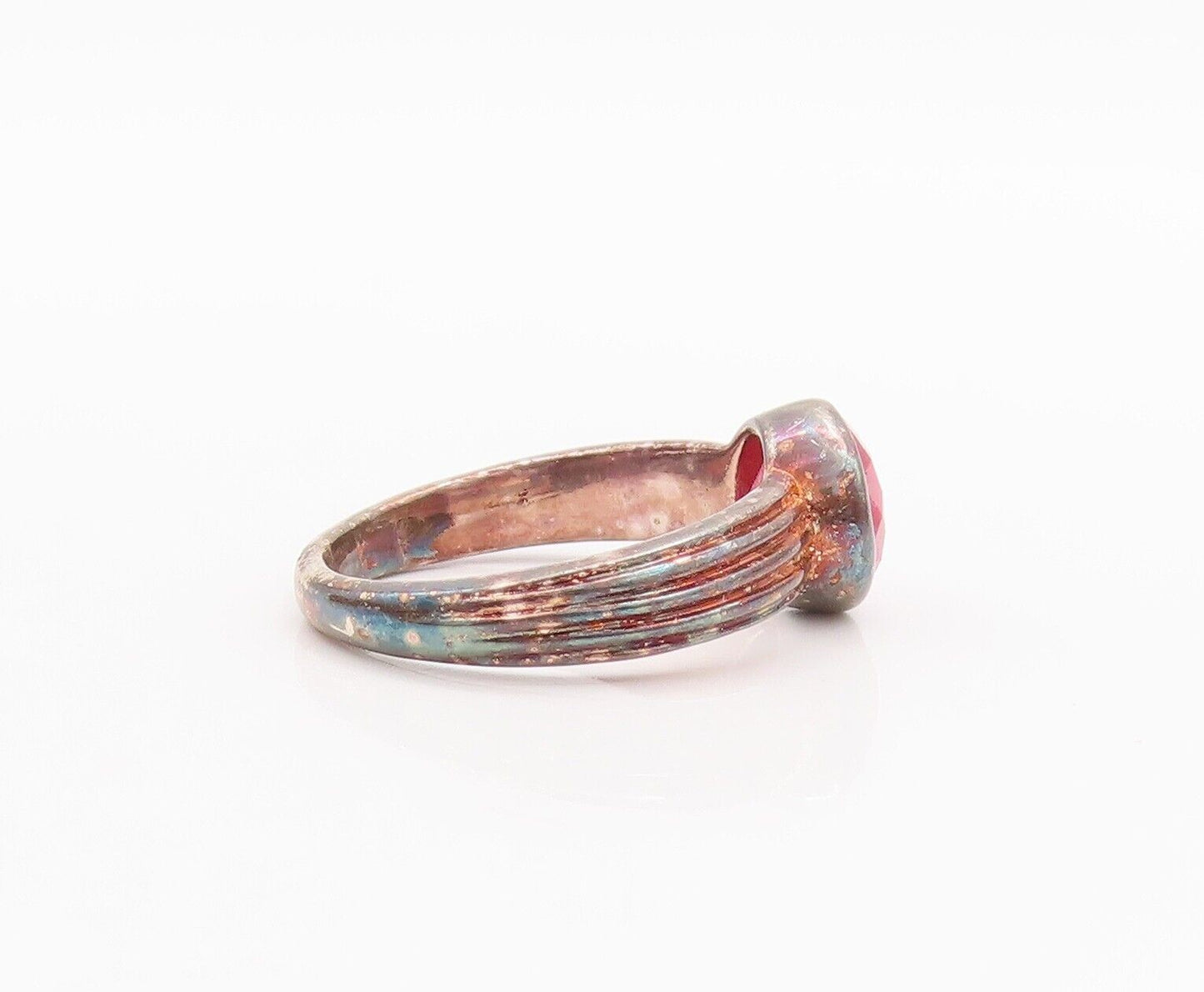 925 Sterling Silver Vintage Ring Round Ruby Inlay Grooved Band  Sz 7.5  RG29609