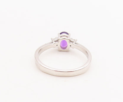 925 Sterling Silver Vintage Ring Oval Cut Amethyst CZ Side Stone  Sz 7  RG29207