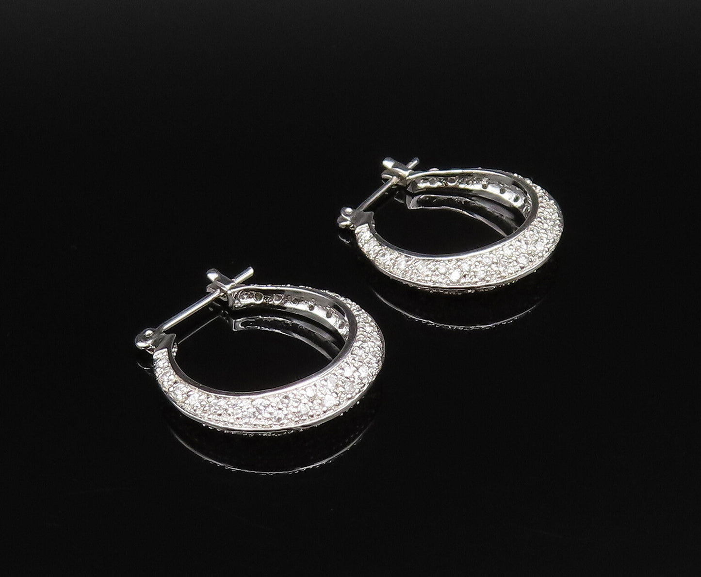 925 Sterling Silver  Vintage Elegant Cubic Zirconia Hoop Earrings  EG12005