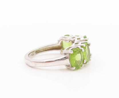 925 Sterling Silver Vintage Ring Minimalist Oval Cut Peridot  Sz 5  RG32435