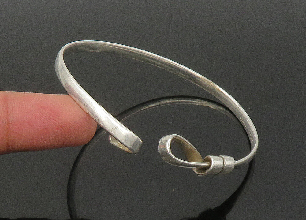 GAETAN 925 Sterling Silver  Vintage Shiny Loop Hook Bangle Bracelet  BT8885