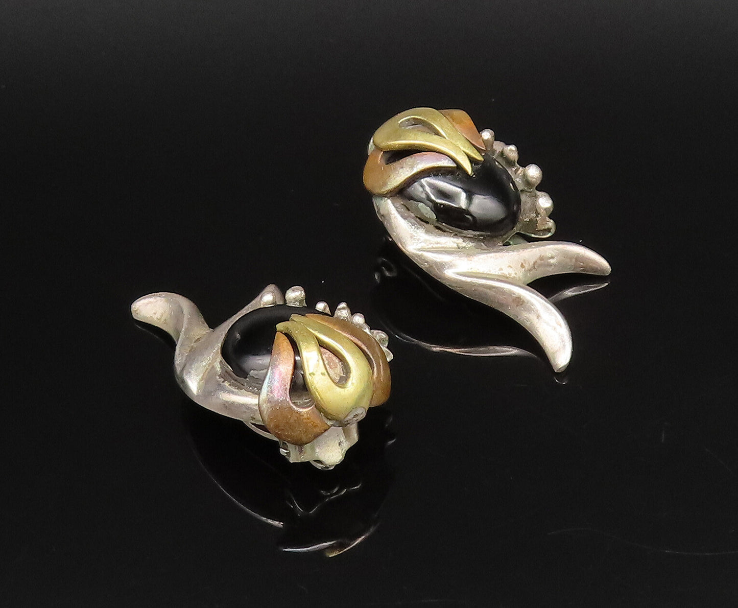 925 Sterling Silver Vintage Two Tone Modernist Onyx Clip Back Earrings EG12225