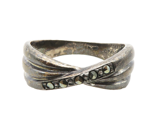 BOMA 925 Silver  Vintage Marcasite Dark Tone Bow Band Ring Sz 6  RG13789