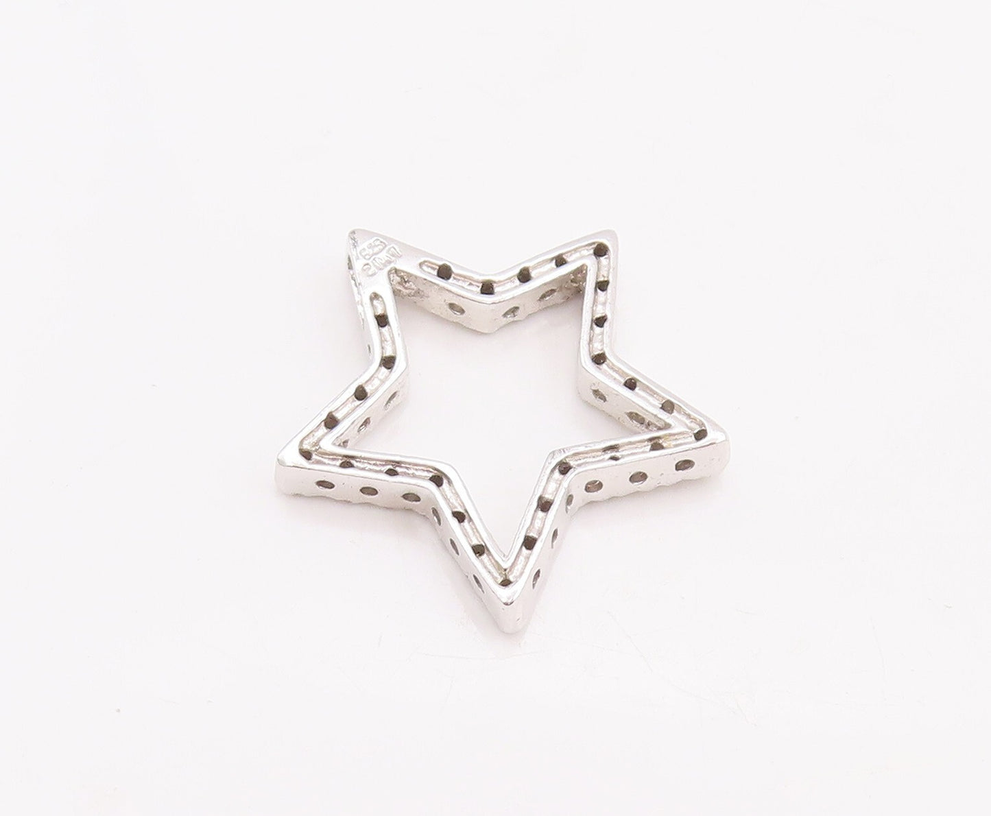 925 Sterling Silver Vintage Pendant Round Topaz Beaded Cutout Star  PT23341