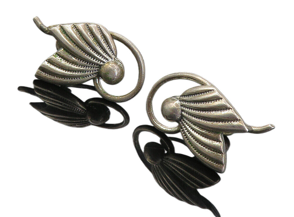 DANECRAFT 925 Silver  Vintage Fluted Wing Design Non Pierce Earrings  EG4256