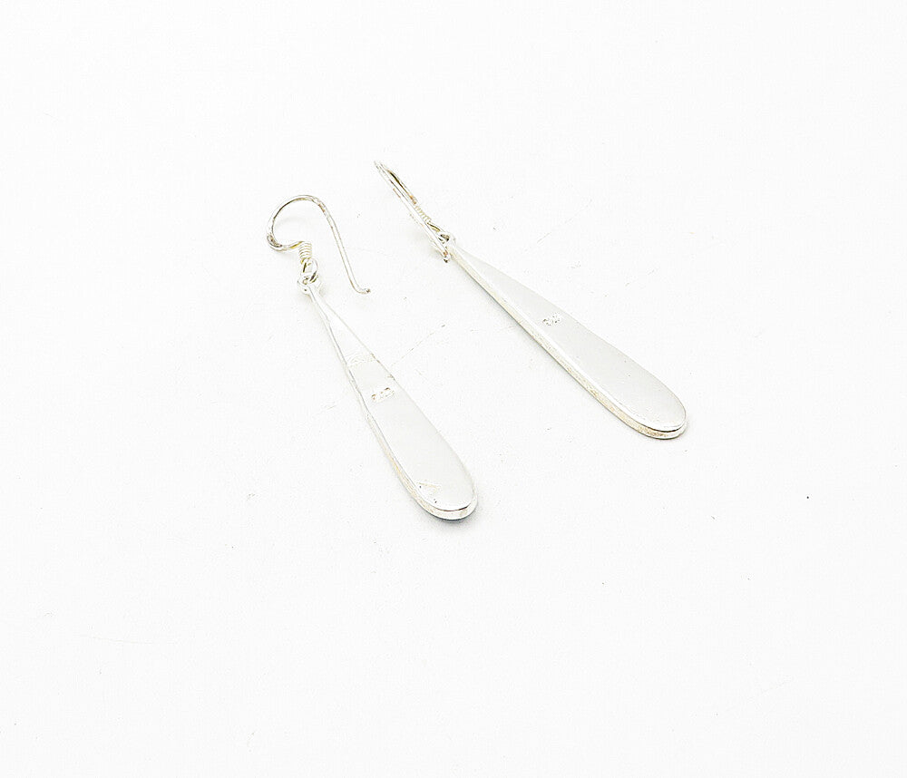 925 Sterling Silver Inlaid Turquoise Pattern Shiny Tear Drop Earrings EG3920