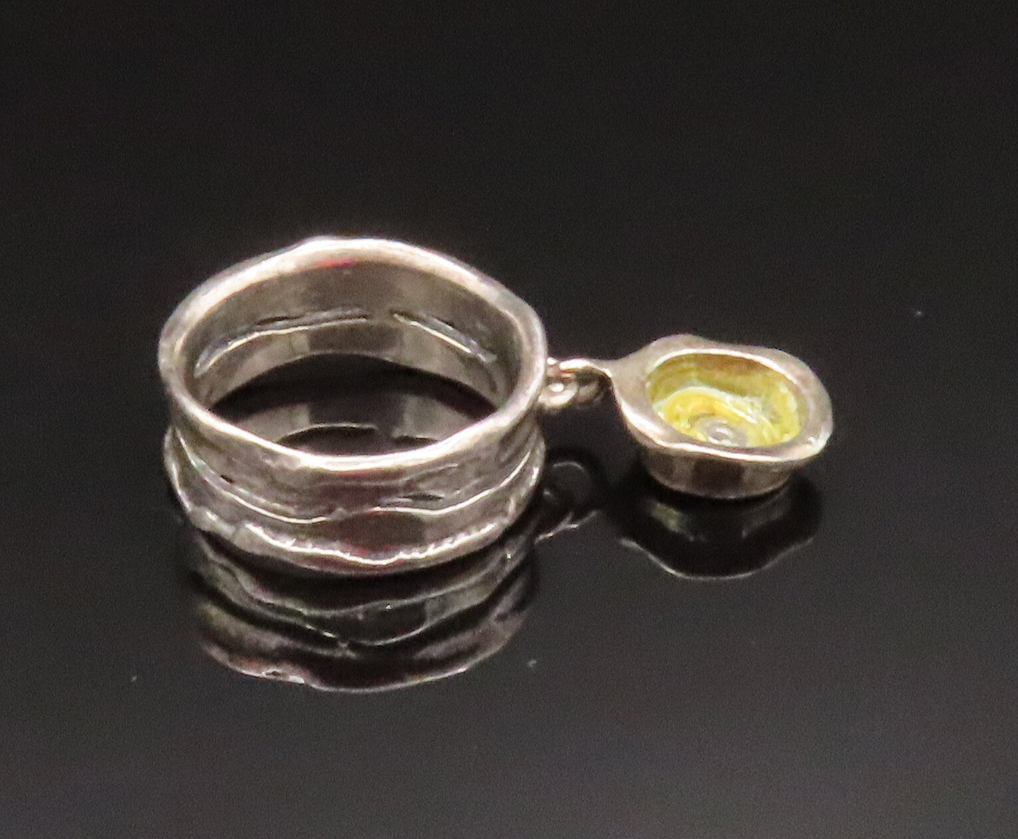 ISRAEL 925 Silver  Vintage Open Wavy Band Spiral Charm Ring Sz 7.5  RG25251