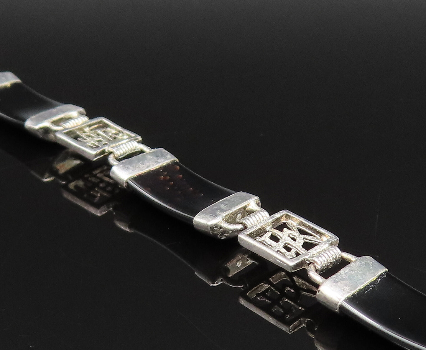 925 Sterling Silver Vintage Curved Black Onyx Bar & Characters Bracelet BT9508