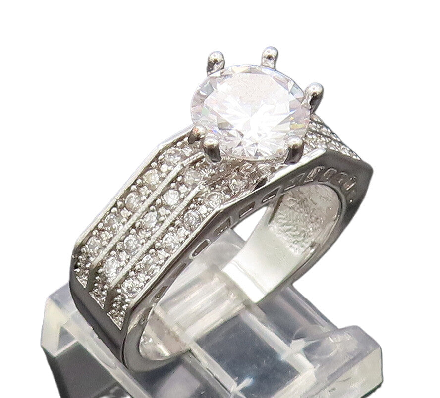 925 Sterling Silver  Vintage 3 Band & Main Stone CZ Wedding Ring Sz 8  RG27164