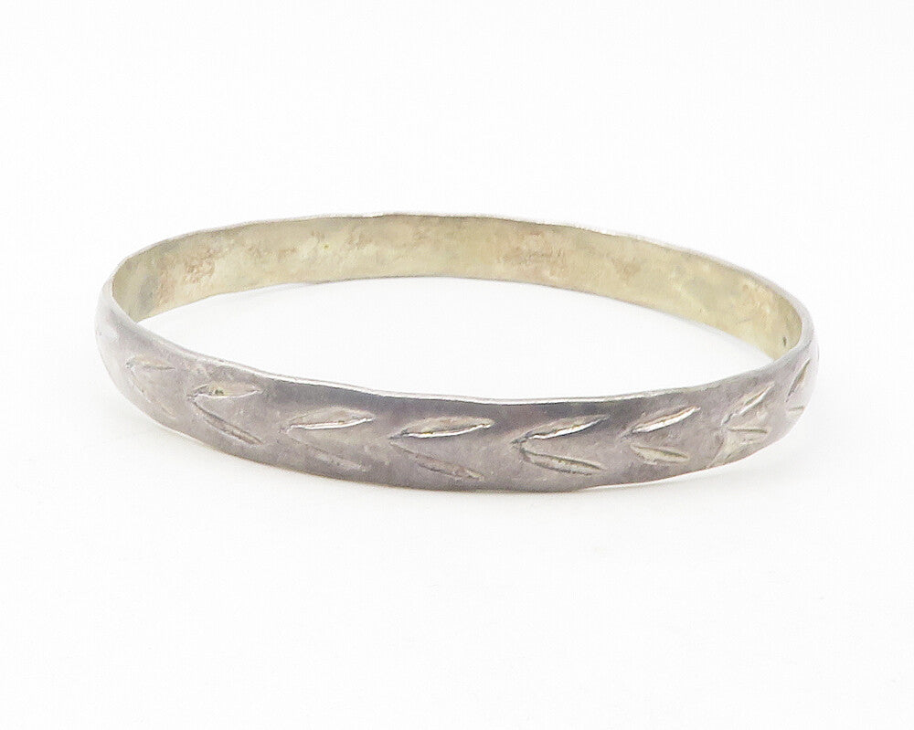 MEXICO 925 Sterling Silver  Vintage Arrow Etched Bangle Bracelet  BT4770