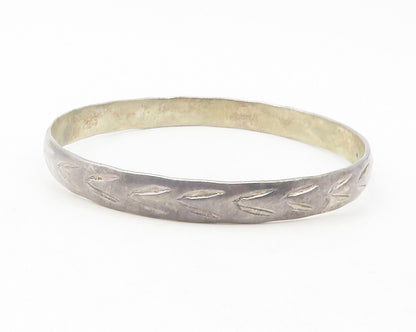 MEXICO 925 Sterling Silver  Vintage Arrow Etched Bangle Bracelet  BT4770