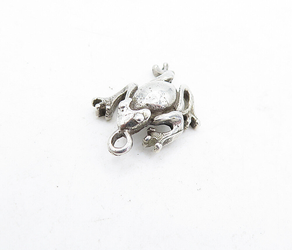 925 Sterling Silver  Vintage Petite Shiny Frog Motif Drop Pendant  PT3940
