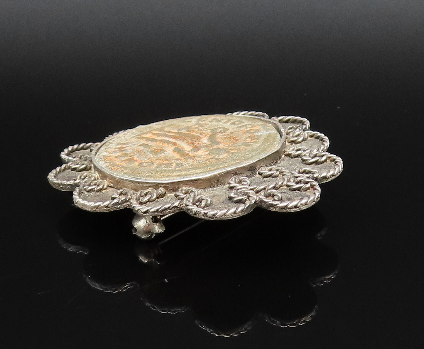 RANA 925 Silver  Vintage Pretzel Twist Edge Carved Center Brooch Pin  BP9862