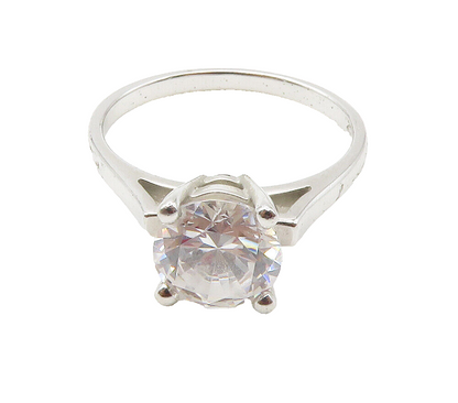 925 Sterling Silver  Sparkling Cubic Zirconia Solitaire Ring Sz 8  RG15312