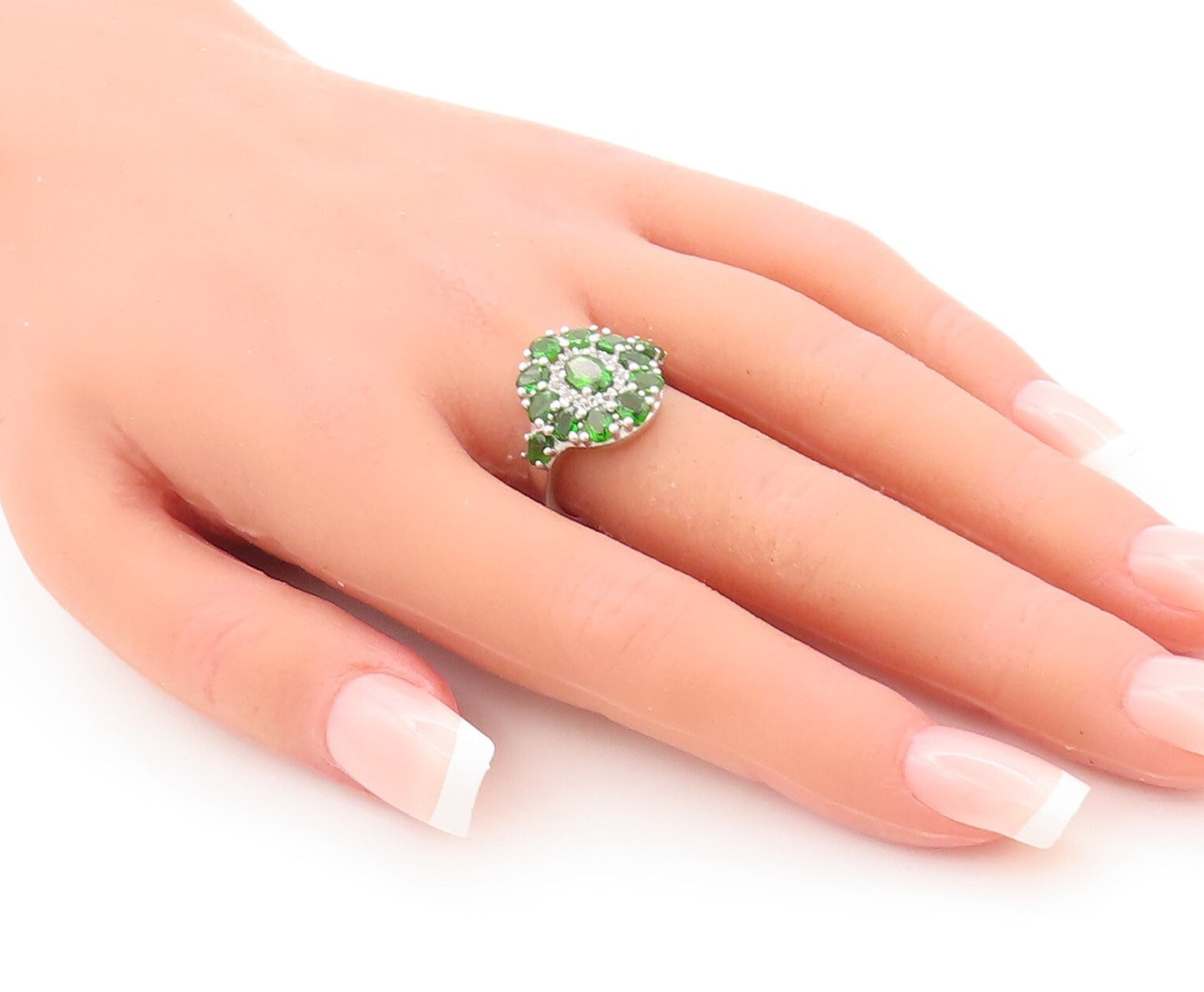 925 Sterling Silver Vintage Ring Oval Cut  Green CZ Flower  Sz 7  RG29449