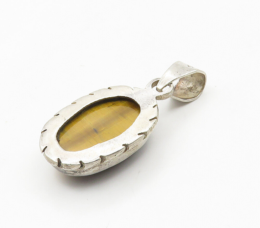 925 Sterling Silver  Vintage Cabochon Cut Tiger's Eye Oval Pendant  PT12174