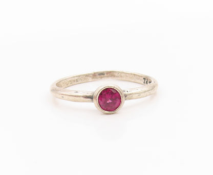 925 Sterling Silver Vintage Ring Minimalist Amethyst Solitaire Band Sz 8 RG33493