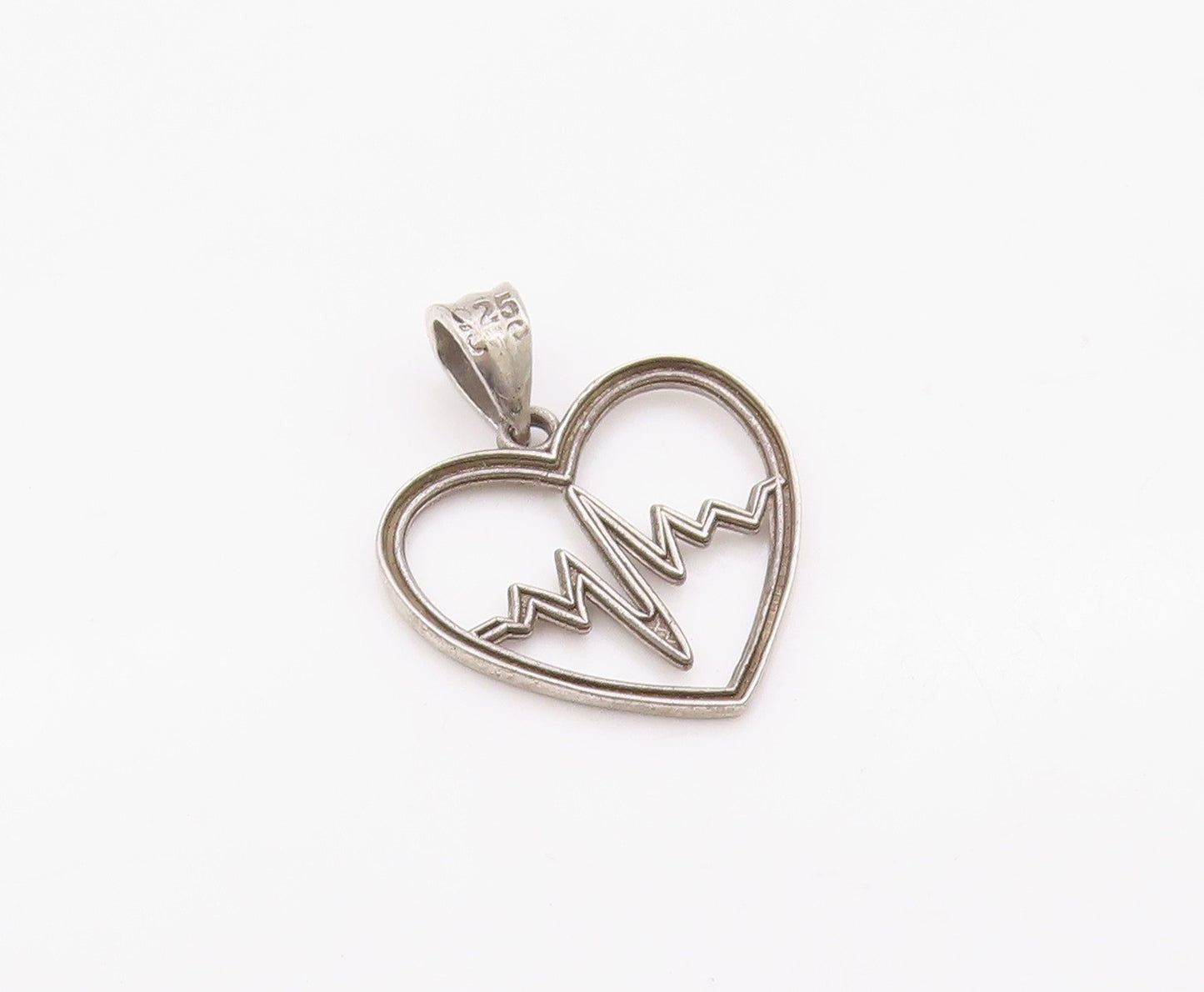 925 Sterling Silver Vintage Pendant Lifeline Pulse Open Love Heart Charm PT26311