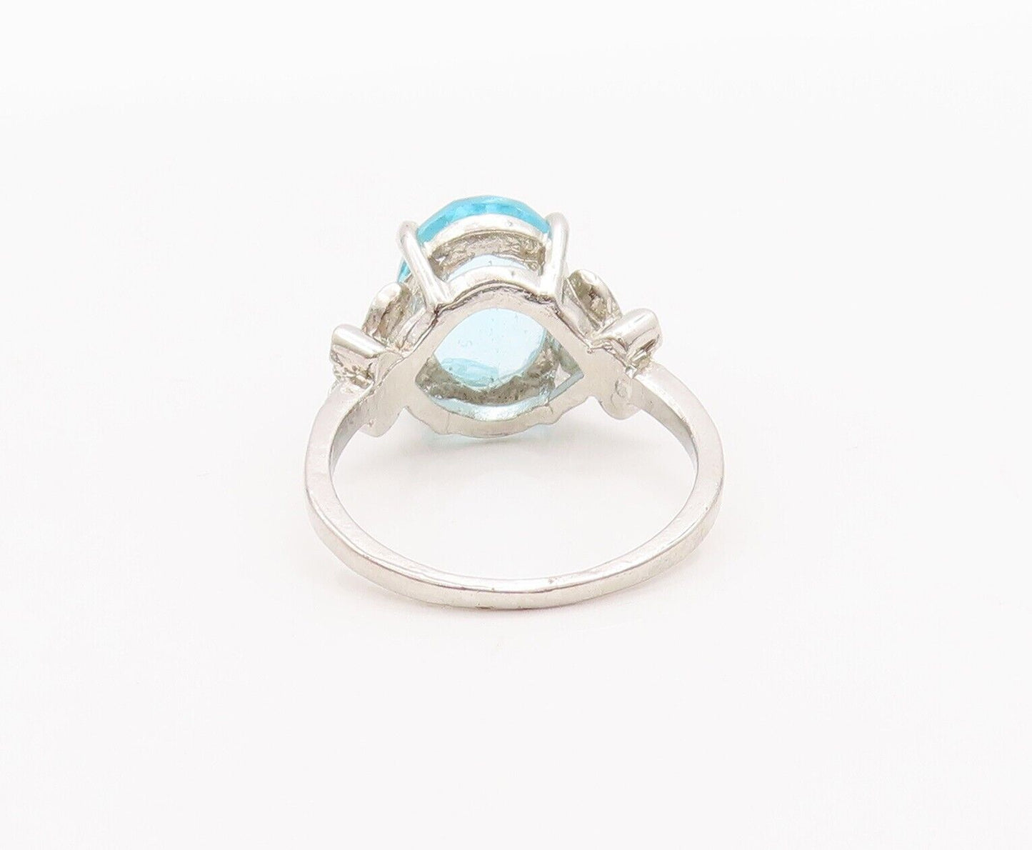 925 Sterling Silver Vintage Ring Oval Cut Blue & White CZ Carved  Sz 9  RG28472
