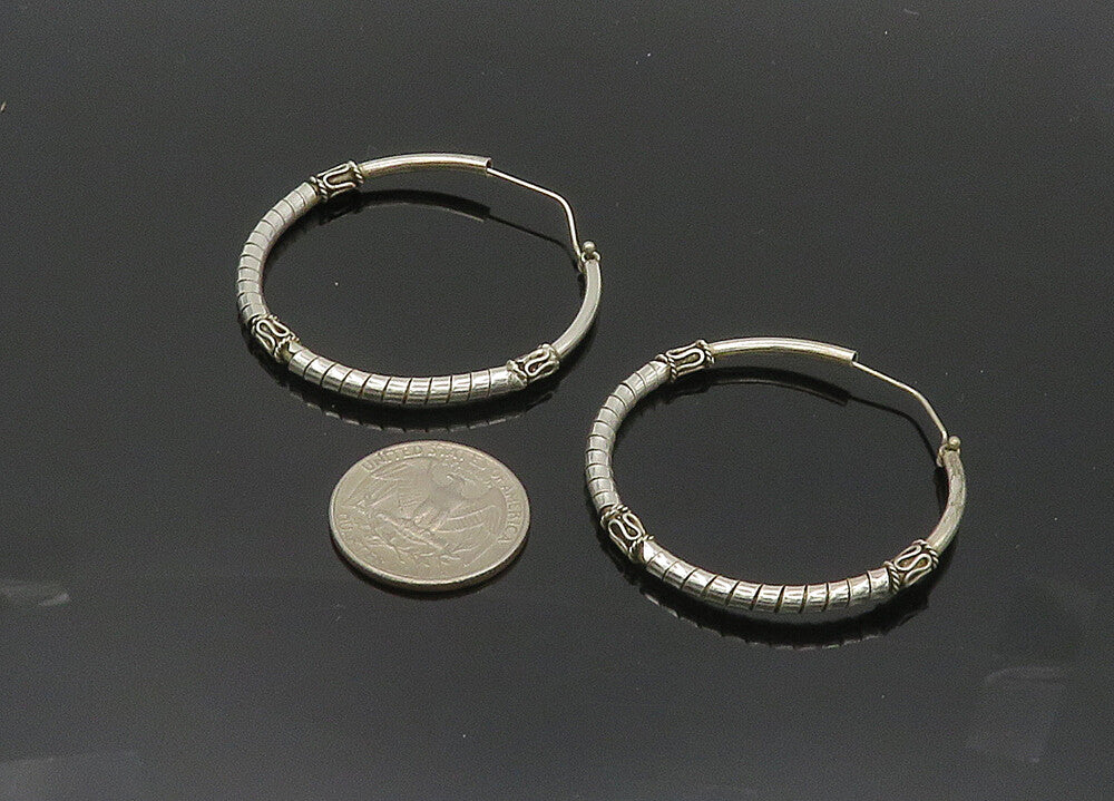 925 Sterling Silver  Vintage Shiny Wrapped Swirl Hoop Earrings  EG10130