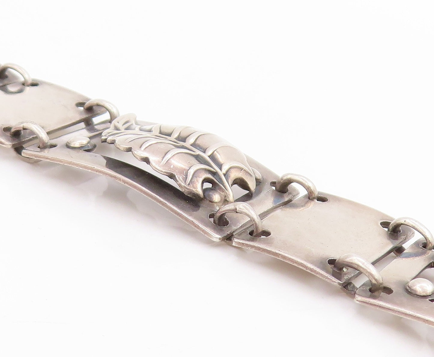 925 Sterling Silver Vintage Bracelet Carved Floral Leaf Panel Link Chain BT11479