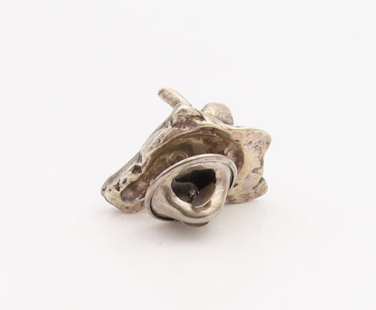 925 Sterling Silver Vintage Pin Etched Bull Head Sculpture Design Charm  TR4045