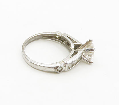 925 Sterling Silver  Vintage Cubic Zirconia Solitaire Accent Ring Sz 9 RG16483