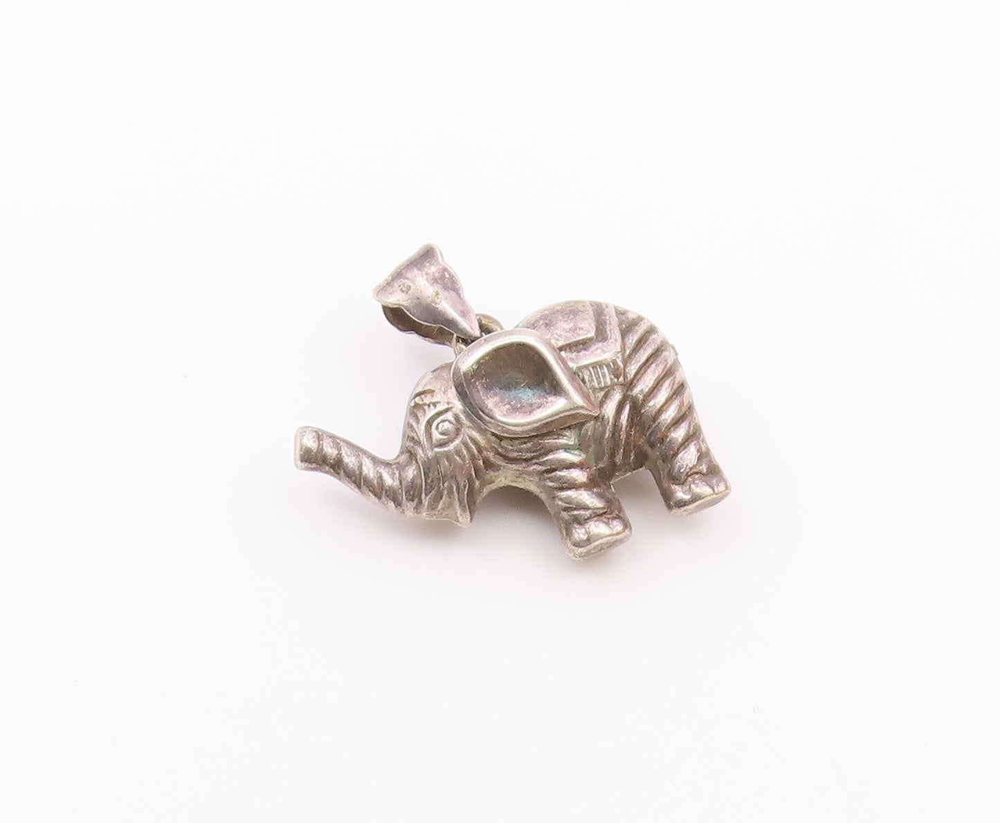 925 Sterling Silver  Vintage Hollow Elephant Animal Motif Pendant  PT19219