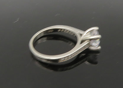925 Sterling Silver  Vintage Shiny Cubic Zirconia Solitaire Ring Sz 6  RG22737