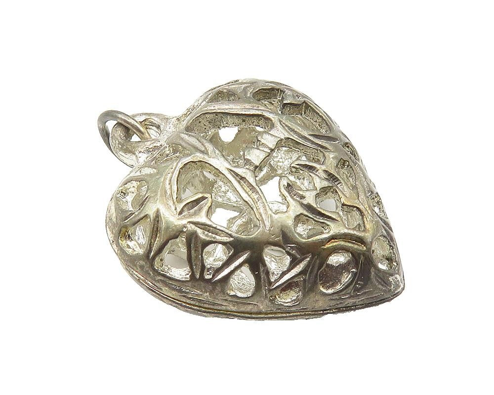 925 Sterling Silver  Vintage Open Cutout Design Love Heart Pendant  PT8265