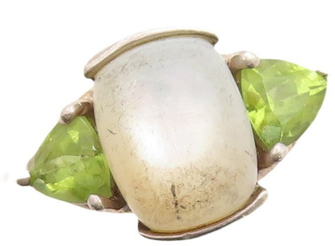 925 Sterling Silver Vintage Ring Cabochon Gemstone Triangle Peridot Sz 9 RG31228