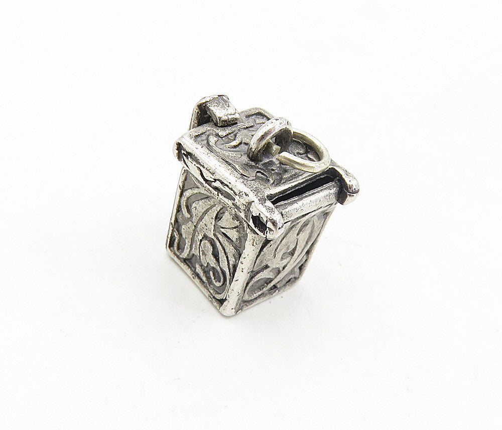 925 Sterling Silver  Vintage Oxidized Petite Box Locket Pendant (OPENS) PT6411
