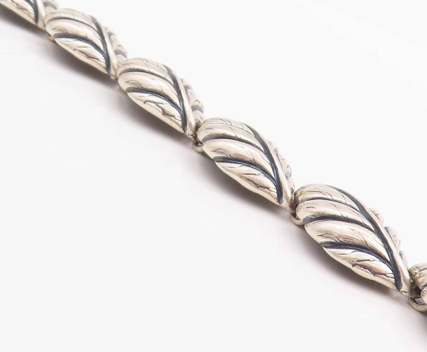 925 Sterling Silver Vintage Bracelet Solid Domed Carved Leaved Linked  BT10681