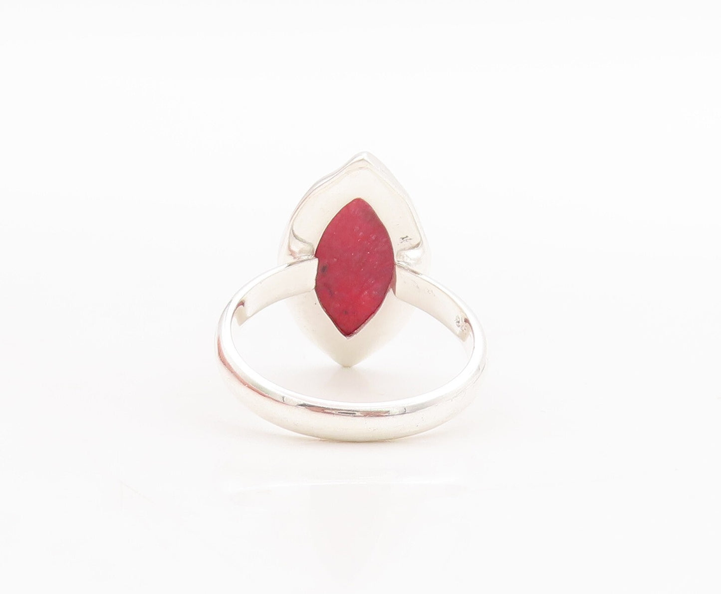 925 Sterling Silver Vintage Ring Marquise Shape Red Gemstone  Sz 7 RG29353
