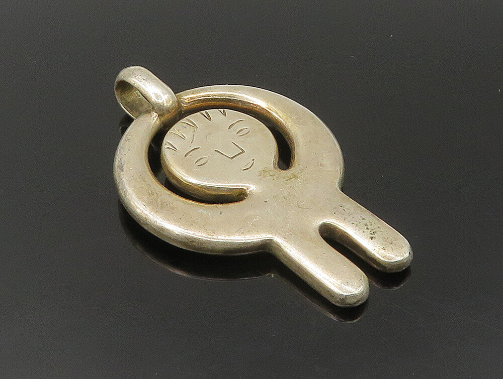 925 Sterling Silver  Vintage Shiny Modernist Etched Face Pendant  PT19926