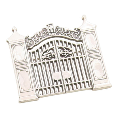 925 Sterling Silver Vintage Brooch Pin HAND & HAMMER Gate With Cross  BP12539
