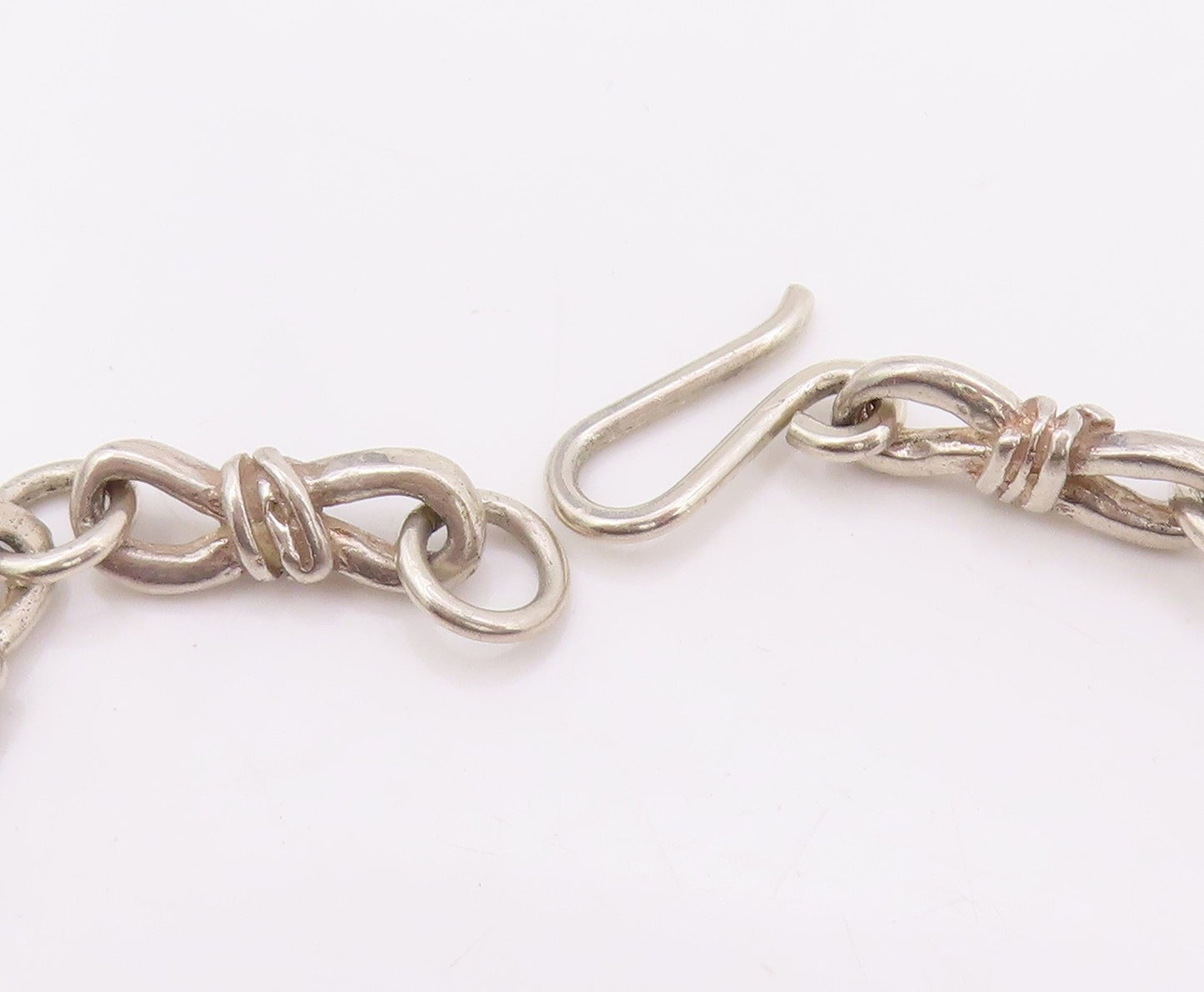 925 Sterling Silver Vintage Necklace BAT AMI Chunky Love Heart Choker  NE4764