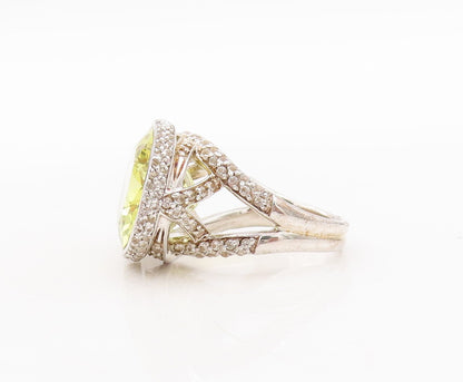 925 Sterling Silver Vintage Ring Large Oval Cut Lime Quartz & CZ  Sz 7  RG29471