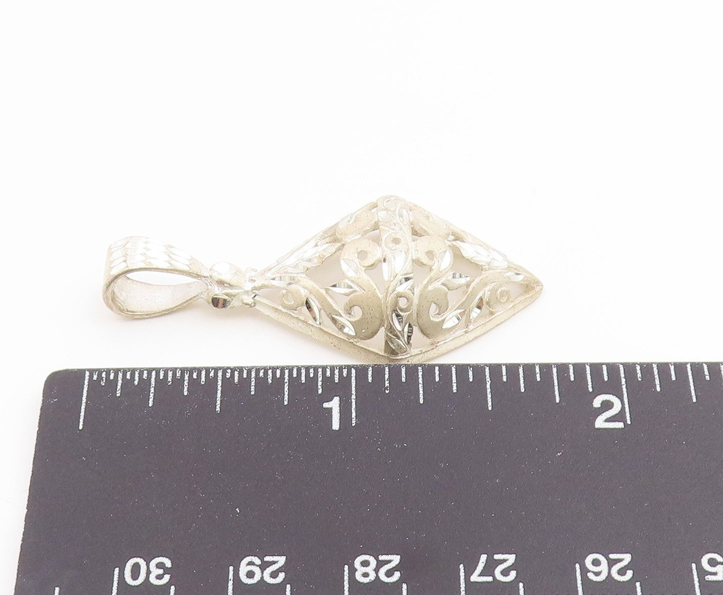 925 Sterling Silver Vintage Pendant Intricate Openwork Scroll Locket  PT25961