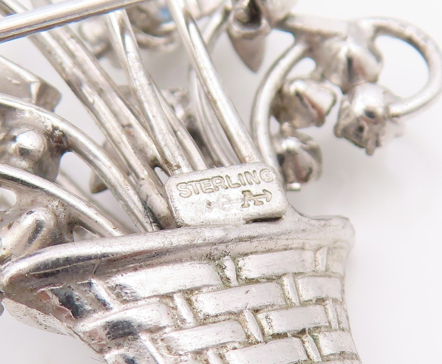 925 Sterling Silver Vintage Brooch CARL ART Rhinestone Flower Basket Pin BP12121